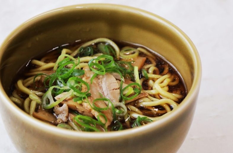 人気メニュー 醤油ラーメンの画像